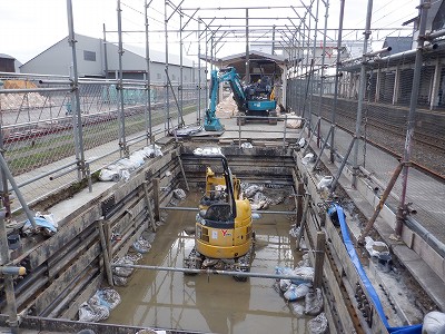 �����w�摜