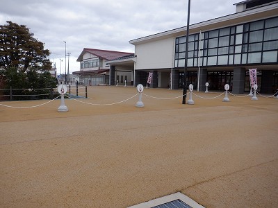 �����w�摜