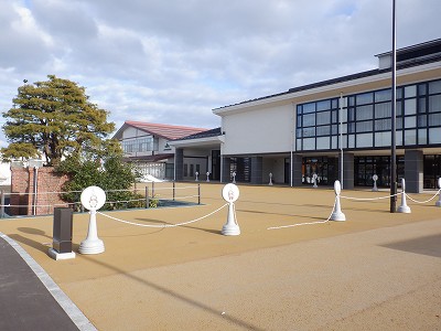 �����w�摜