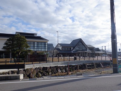 �����w�摜