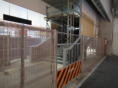 東西自由通路