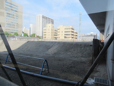 通路へ