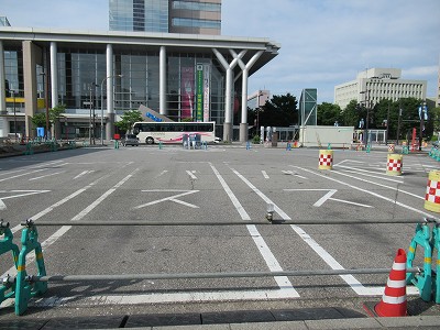 バス駐車場
