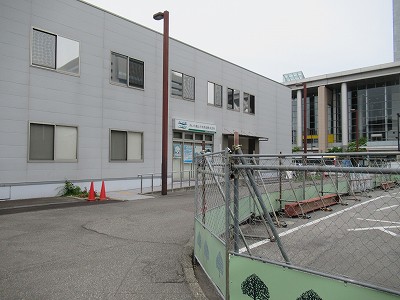 本社