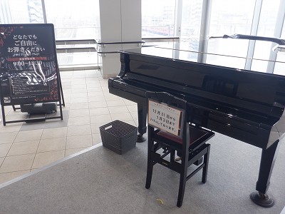 �����w�摜