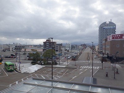 �����w�摜