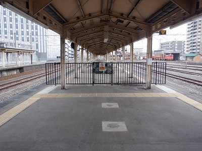 �����w�摜