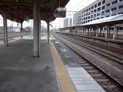 �����w�摜