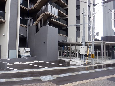 �����w�摜