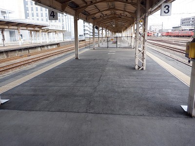 �����w�摜