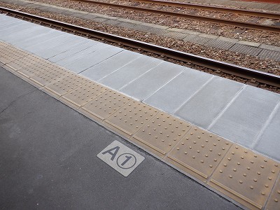 �����w�摜