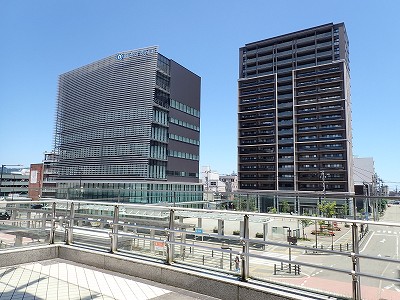 �����w�摜