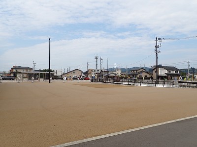 �����w�摜
