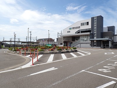 ������ԂȂ݉w�摜