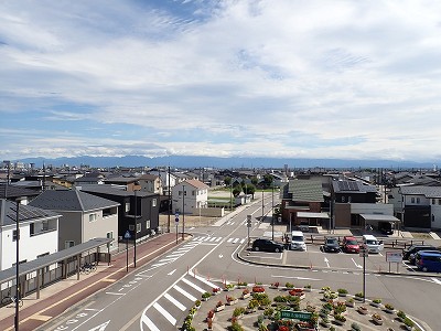 ������ԂȂ݉w�摜