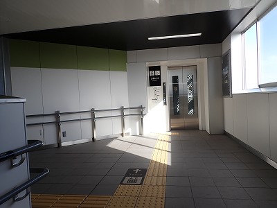 ������ԂȂ݉w�摜