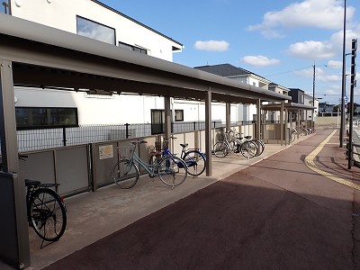 ������ԂȂ݉w�摜