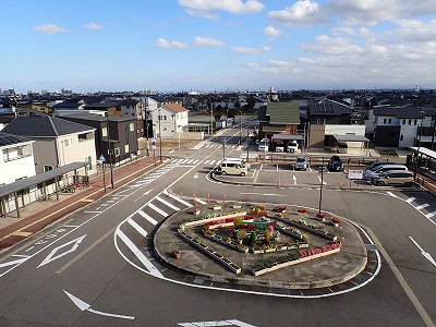 ������ԂȂ݉w�摜