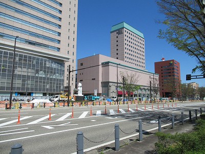 富山駅画像