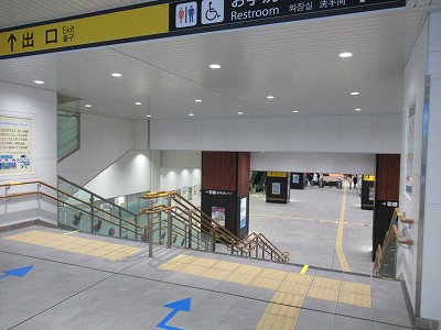富山駅画像