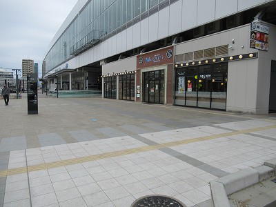 富山駅画像