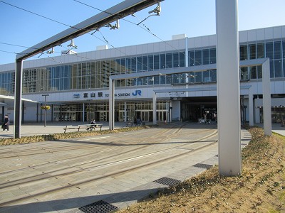 富山駅画像
