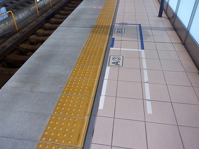xRw摜