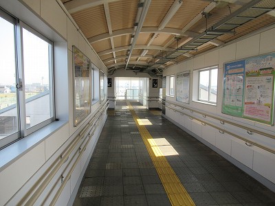 東富山駅画像