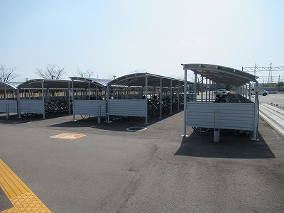 東富山駅画像