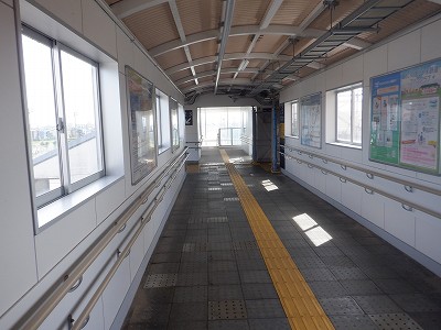 東富山駅画像