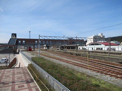 台から