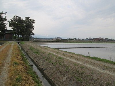 駅方向