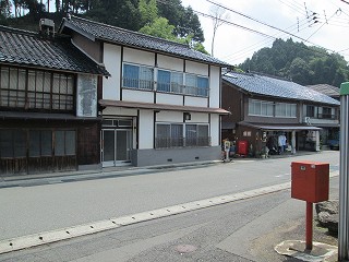 駅前