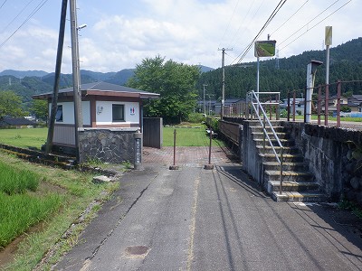 �����w�摜