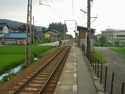 �����w�摜