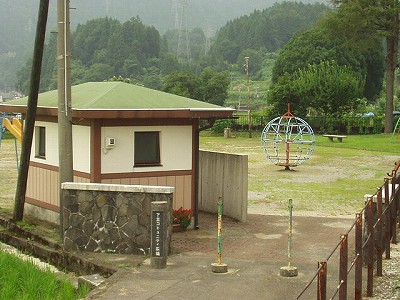 �����w�摜