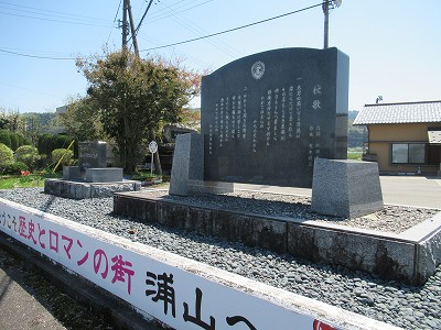 YRw摜
