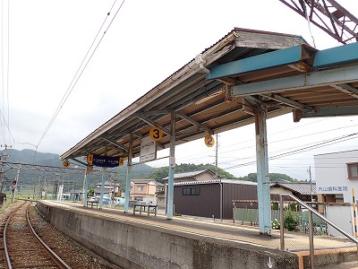 �i�������w�摜