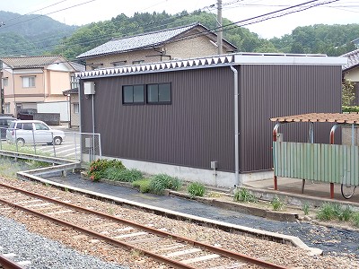 �i�������w�摜