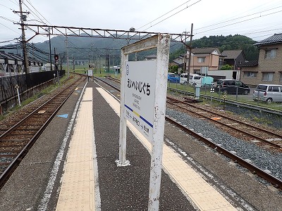 �i�������w�摜