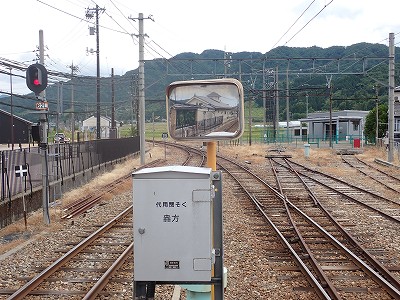 �i�������w�摜