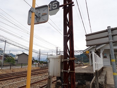 �i�������w�摜