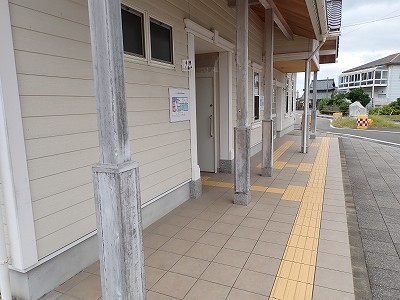�i�������w�摜