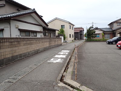 �z�O�V�ۉw�摜