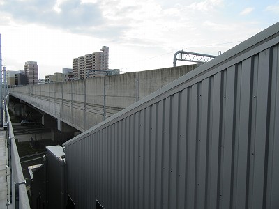 ホームから
