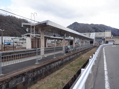 �����w�摜