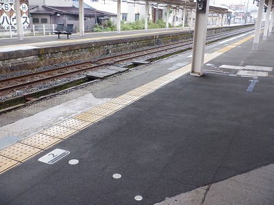 �����w�摜