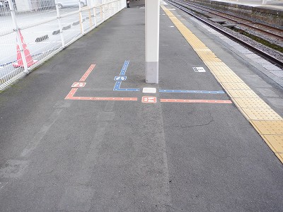 �����w�摜