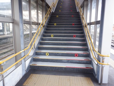 �����w�摜