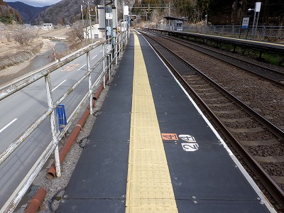 �썡���w�摜